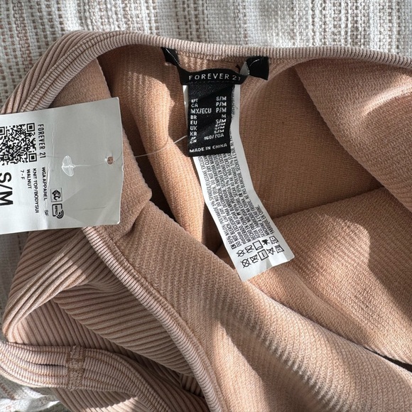 NWT Forever 21 tan ribbed bodysuit in small/medium - Picture 6 of 8